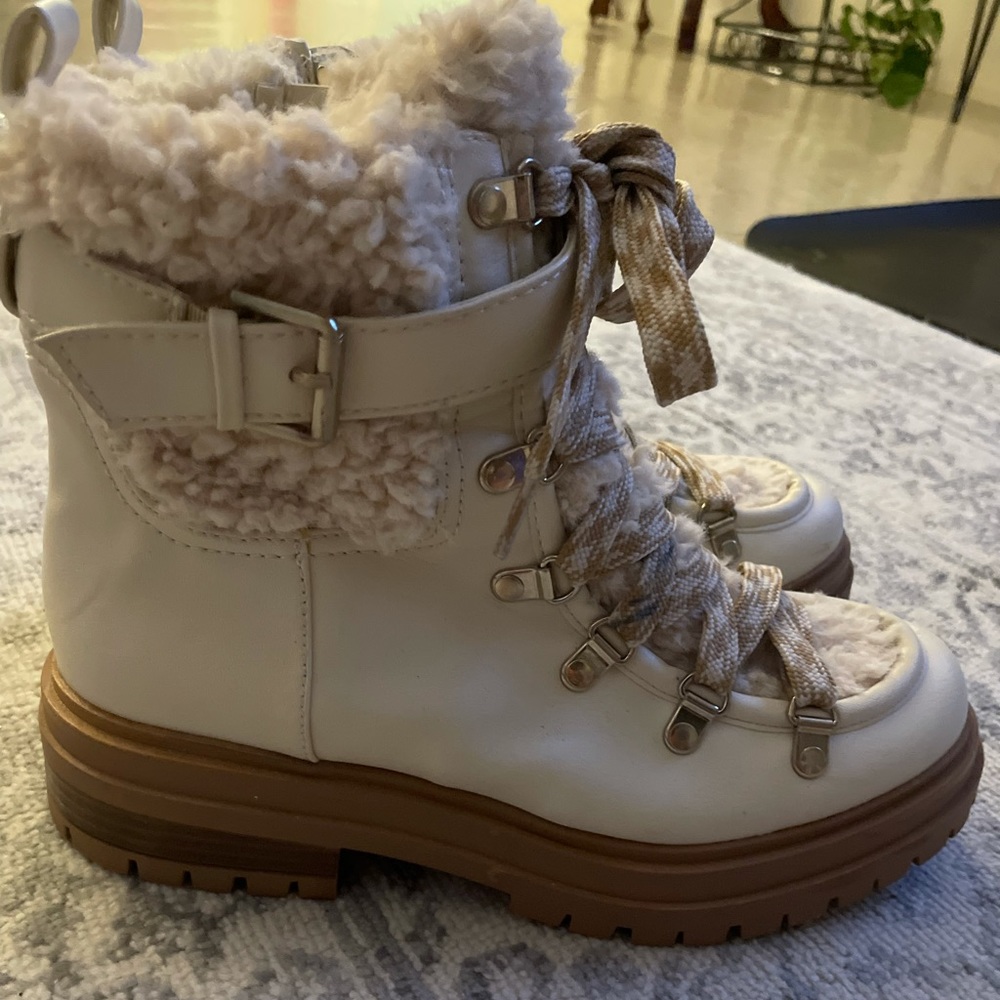 SOLD! Sam Edelman Winter Boots